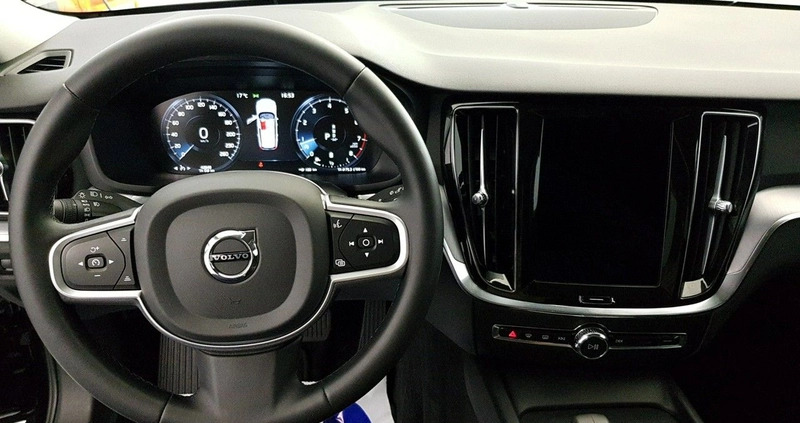 Volvo V60 cena 139900 przebieg: 42000, rok produkcji 2021 z Kolbuszowa małe 466